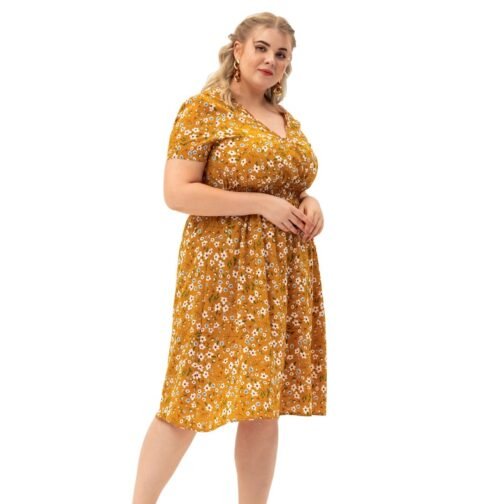 Plus Size Women's Short-sleeved Printed Dress - Image 2