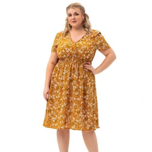 Plus Size Women's Short-sleeved Printed Dress - Image 4